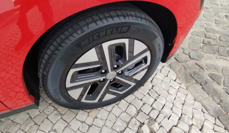 Hyundai KAUAI / Kona completo