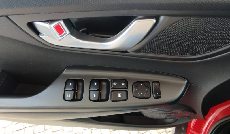 Hyundai KAUAI / Kona completo