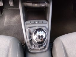 Kia Stonic 1.0 T-GDi completo