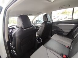 Skoda ENYAQ 80 completo