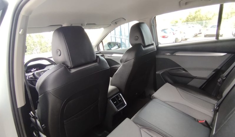 Skoda ENYAQ 80 completo