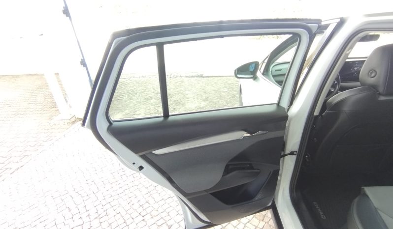 Skoda ENYAQ 80 completo