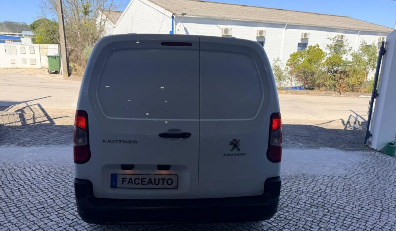 Peugeot Partner completo