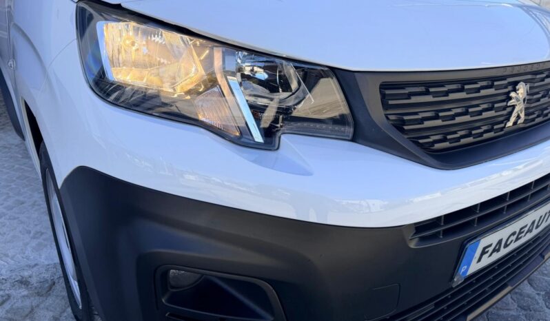 Peugeot Partner completo