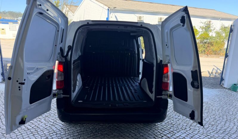 Peugeot Partner completo