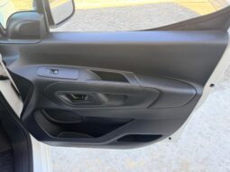Peugeot Partner completo