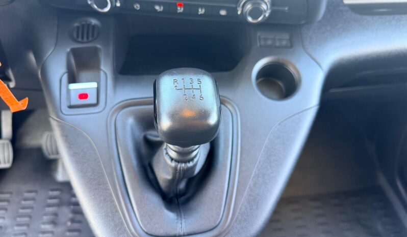 Peugeot Partner completo