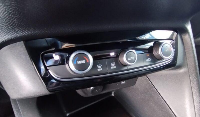 Opel e-Corsa completo