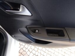 Opel e-Corsa completo