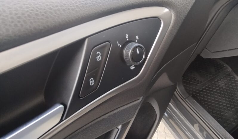 VW GOLF completo