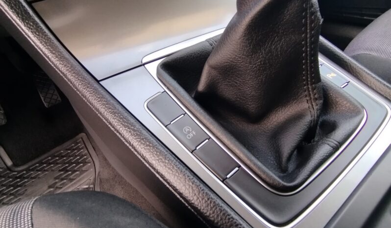 VW GOLF completo