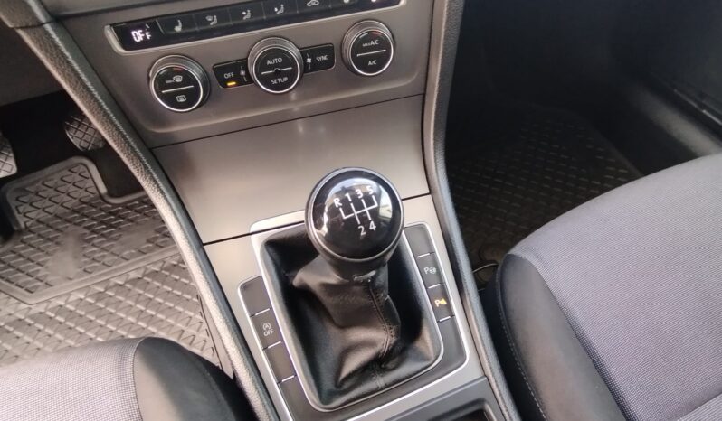 VW GOLF completo