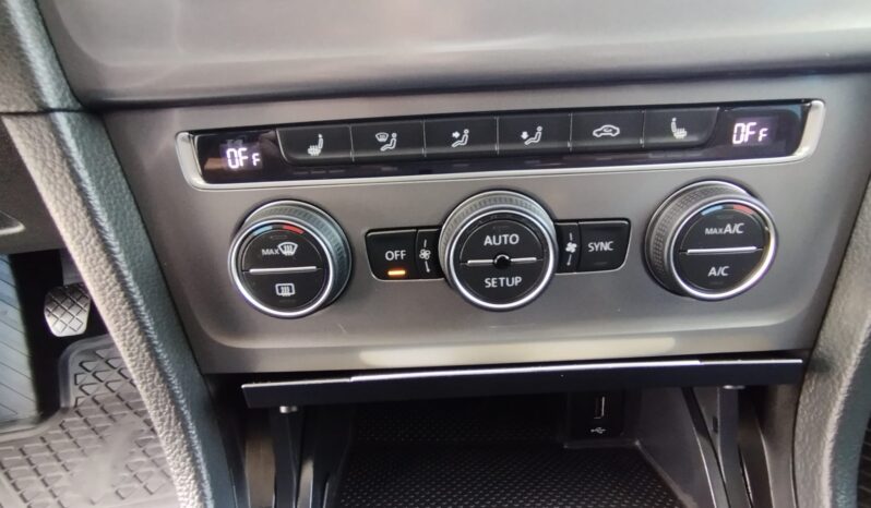 VW GOLF completo