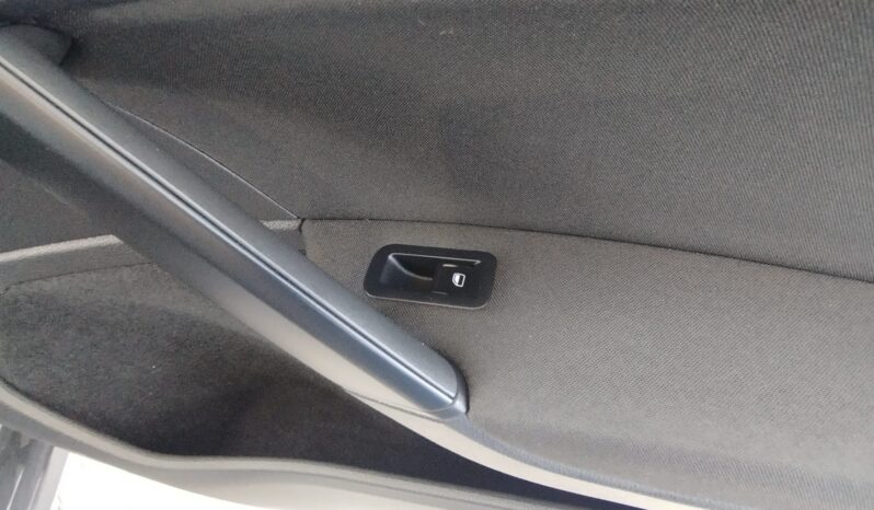 VW GOLF completo