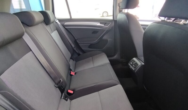 VW GOLF completo