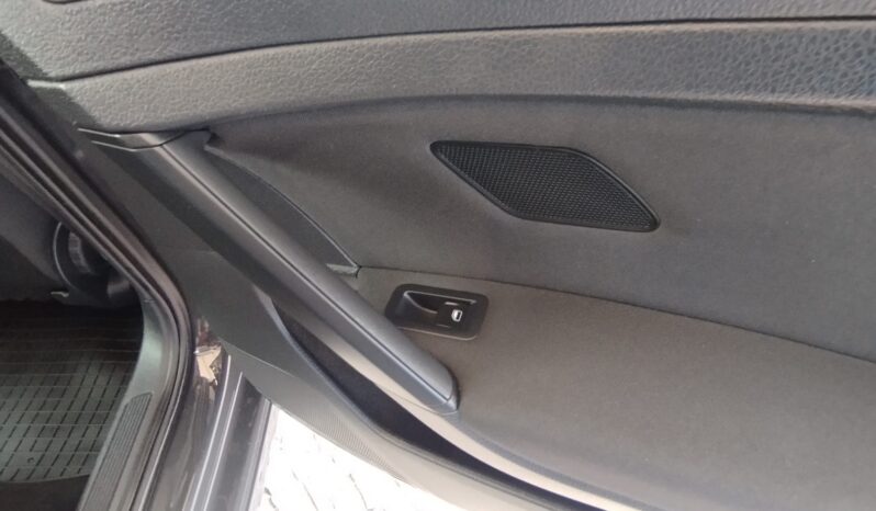 VW GOLF completo