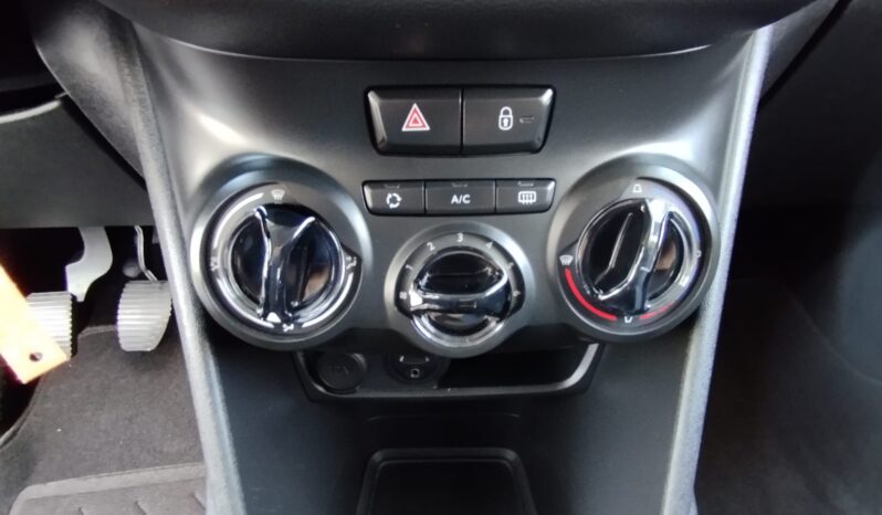 PEUGEOT 208 completo