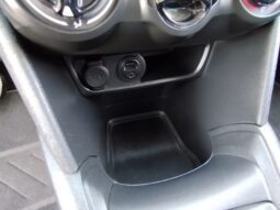 PEUGEOT 208 completo