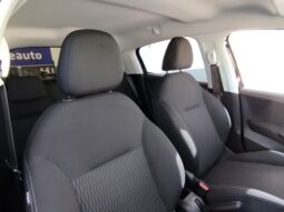 PEUGEOT 208 completo