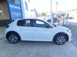 Peugeot e-208 completo