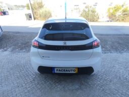 Peugeot e-208 completo