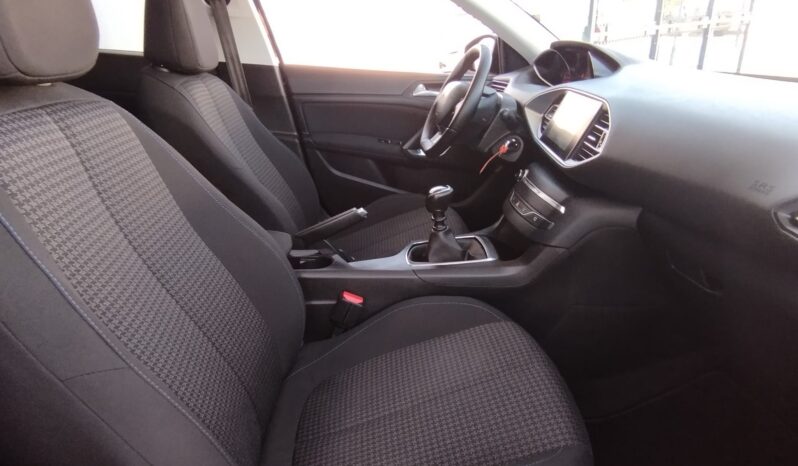 Peugeot 308 SW completo