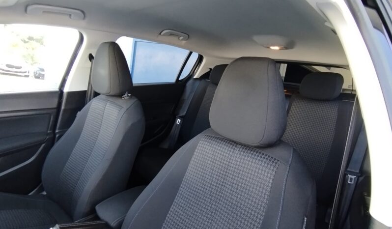 Peugeot 308 SW completo