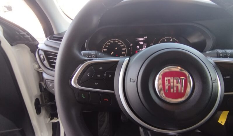 Fiat Tipo completo