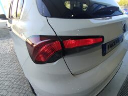Fiat Tipo completo