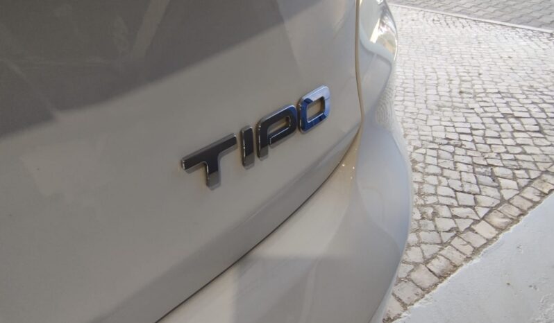 Fiat Tipo completo