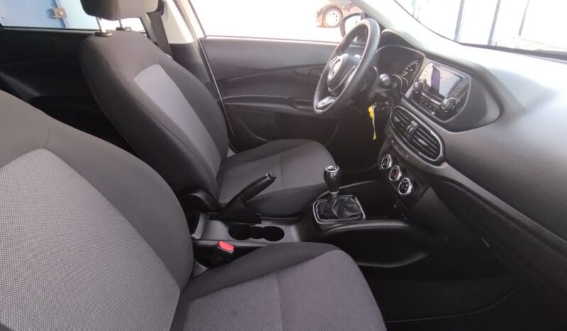 Fiat Tipo completo