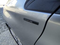 Peugeot 208 completo