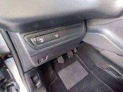 Peugeot 208 completo
