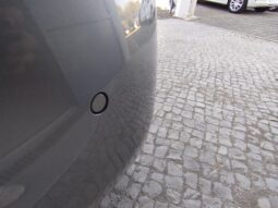 Peugeot 208 completo