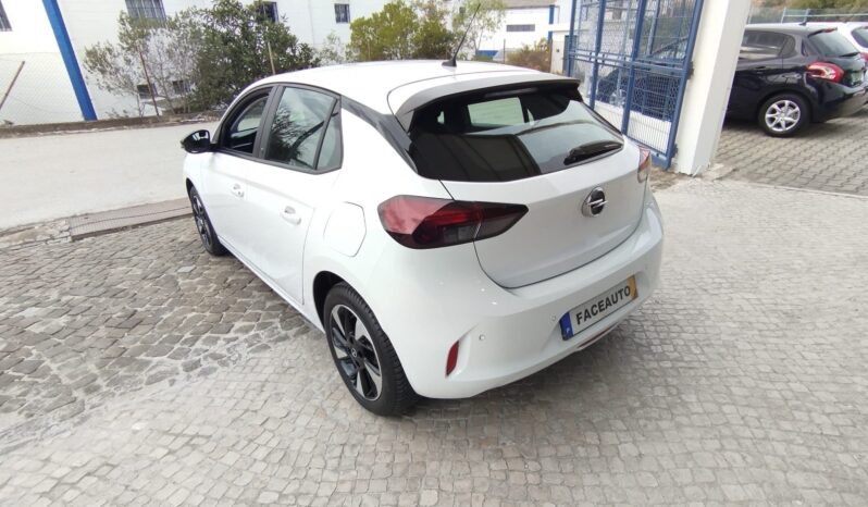 Opel e-Corsa completo