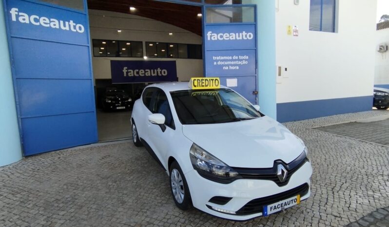 Renault Clio completo