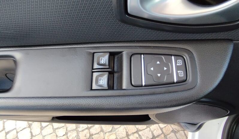 Renault Clio completo