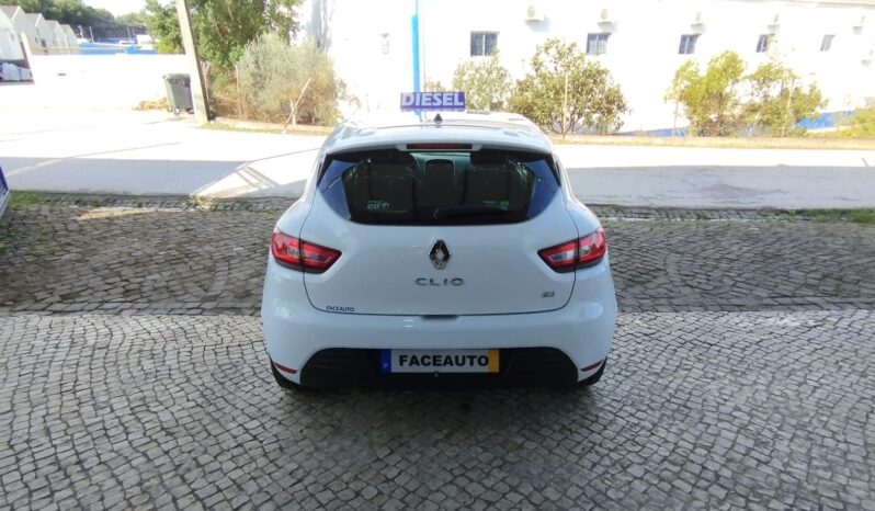 Renault Clio completo