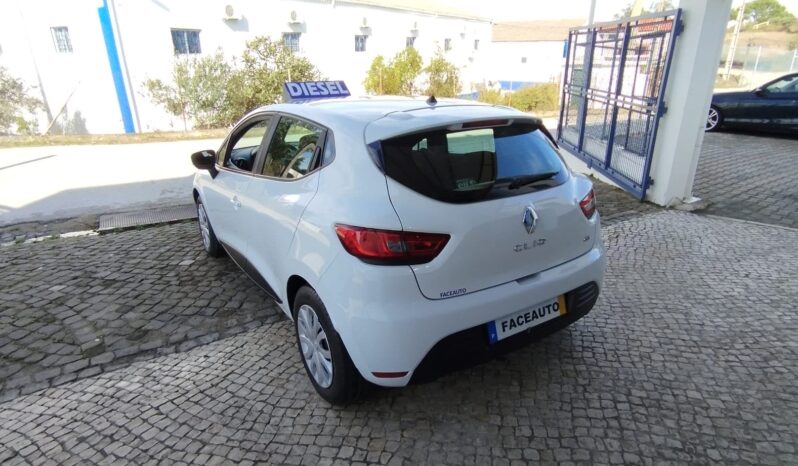Renault Clio completo