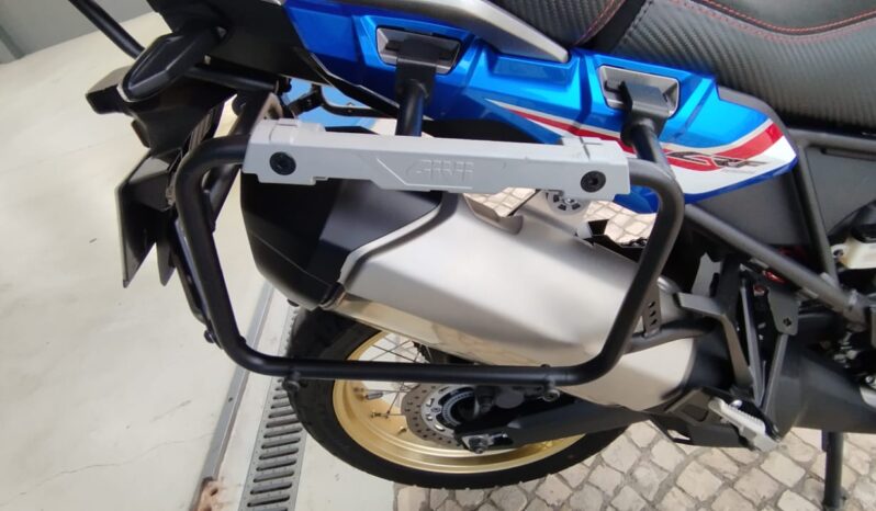 Honda Africa Twin completo