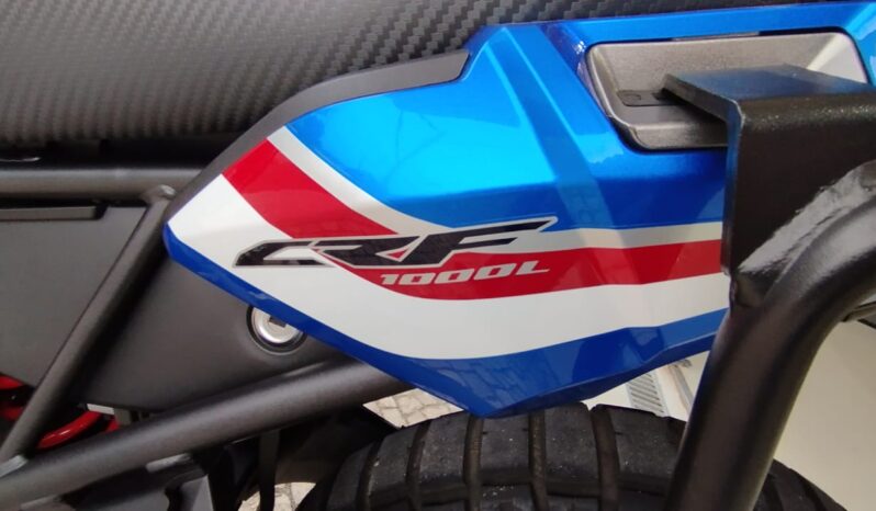 Honda Africa Twin completo
