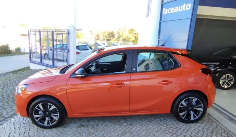 Opel Corsa-E completo