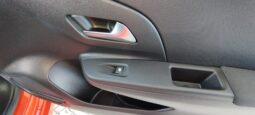 Opel Corsa-E completo