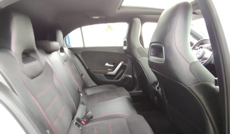 Mercedes A 180d AMG Cx Auto completo