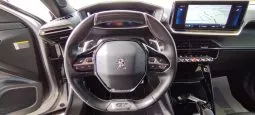 Peugeot 2008 GT completo