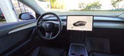 Tesla Model 3 completo