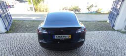 Tesla Model 3 completo