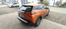 Peugeot e-2008