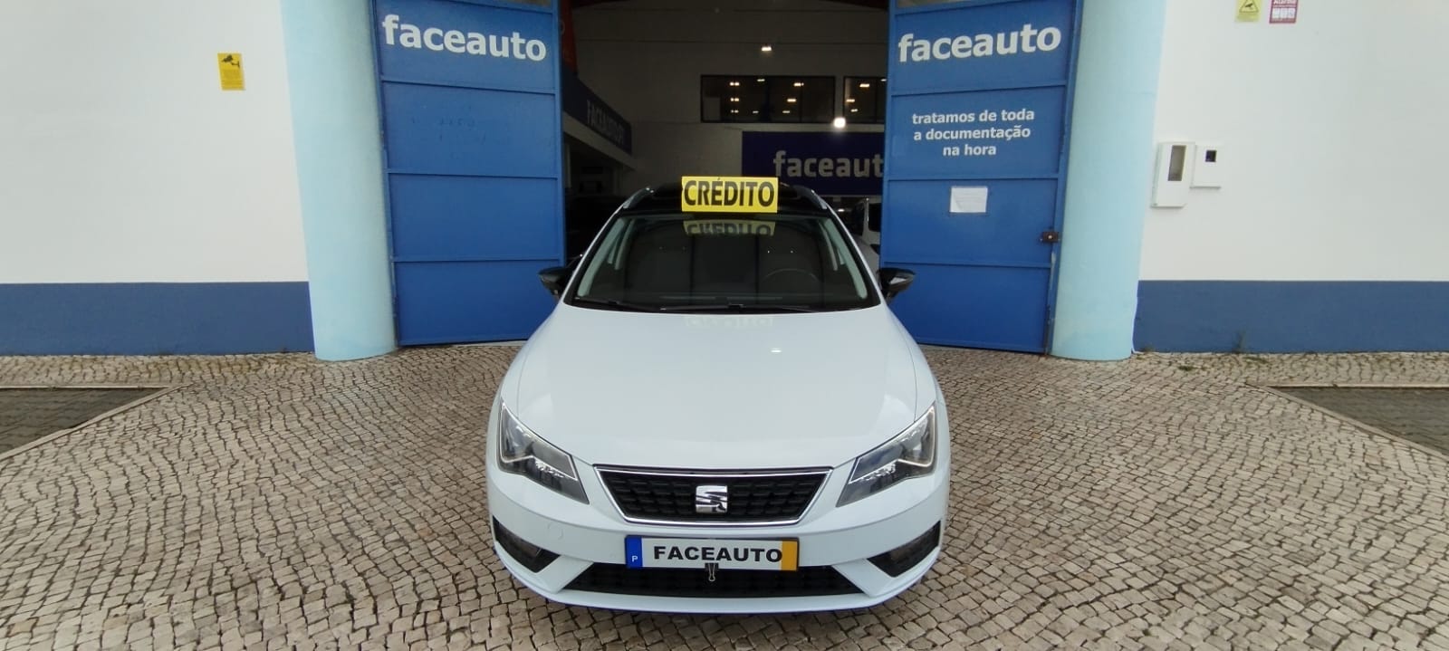 SEAT LEON ST