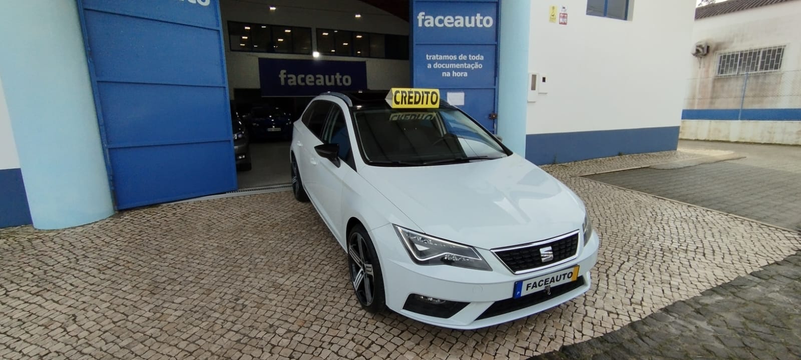 SEAT LEON ST